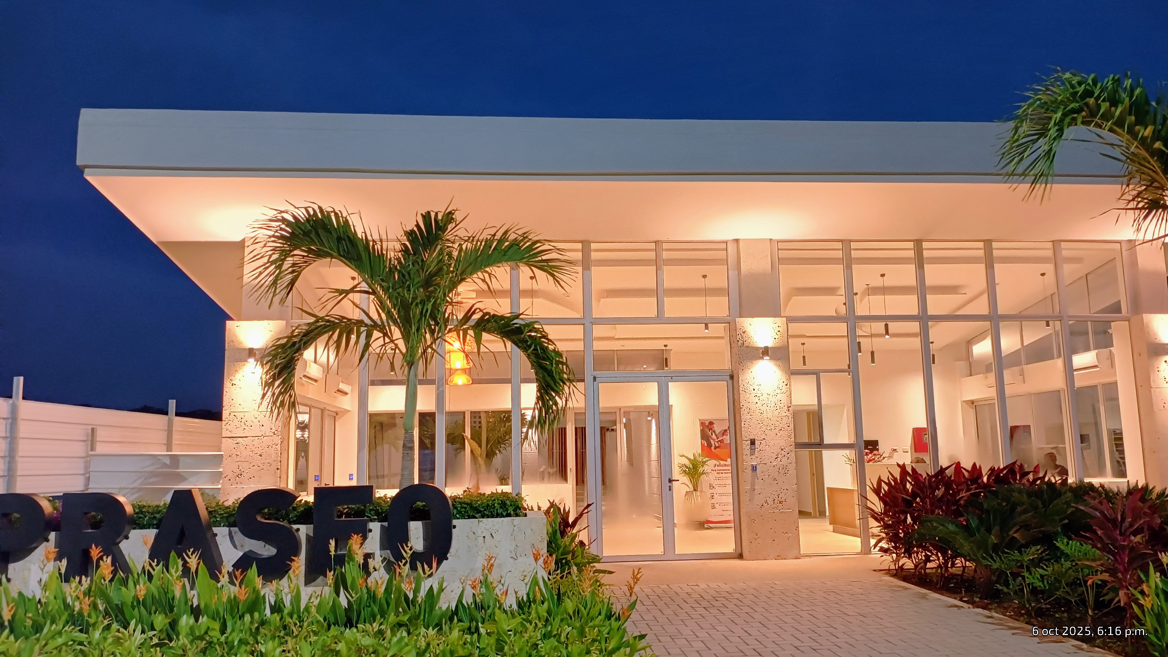 Vendo o permuto lindo apartamento amoblado en Cartagena